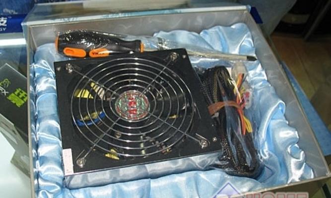 先马超光550性能全面解析（探秘先马超光550的创新特性及优势）