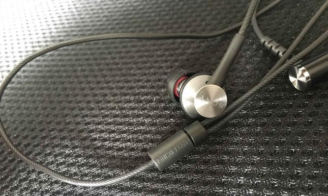 索尼EX650AP耳机的音质与舒适度（高音质音乐体验，独特舒适佩戴设计）