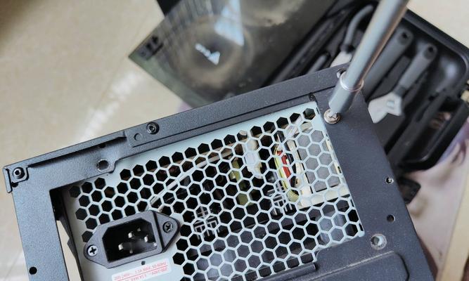 电脑无法开机的原因及解决方案（揭秘电脑无法开机的主要问题及相应解决办法）